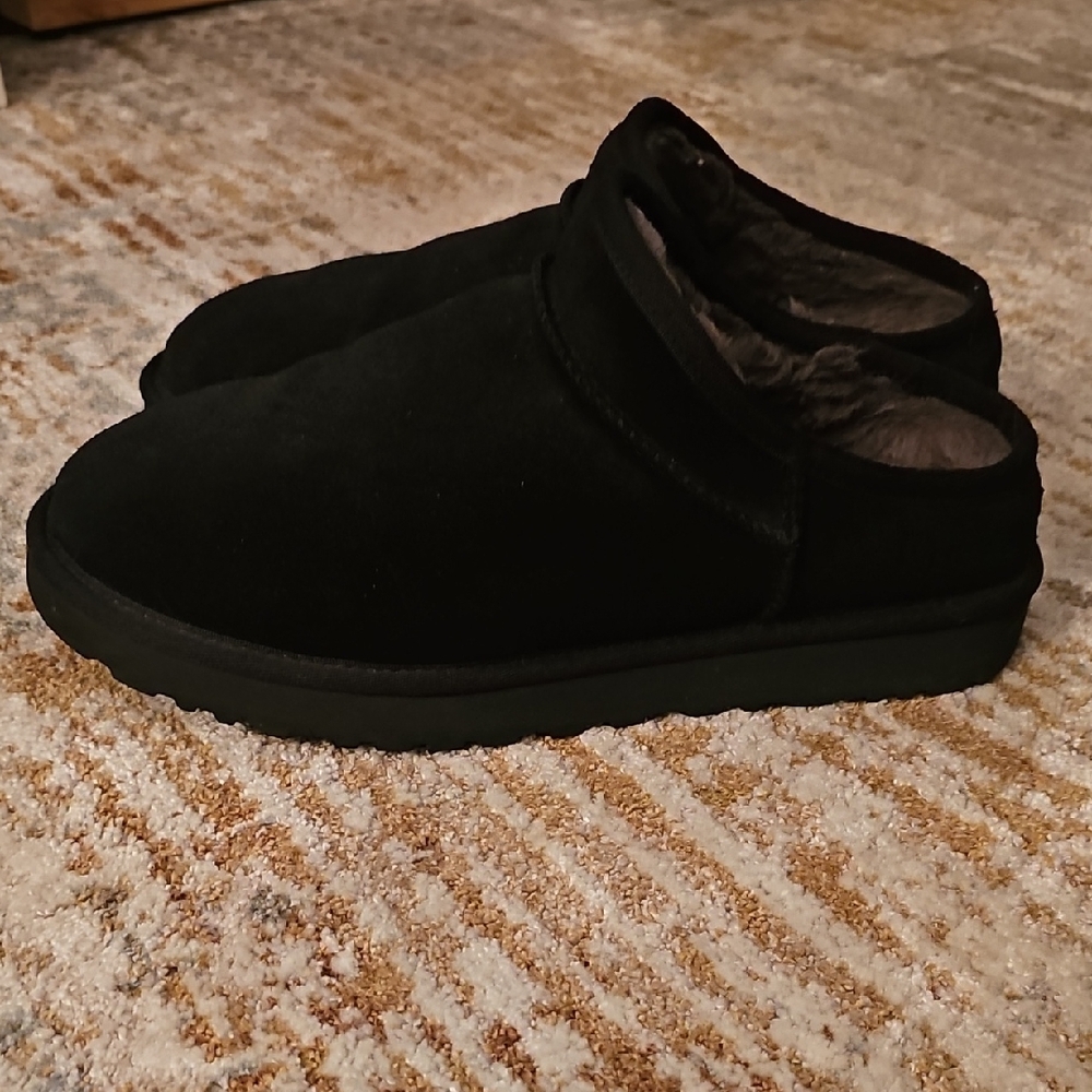 UGG Women's Black Suede Clogs Size 10 (EUR 41)